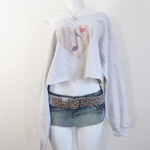 y2k music note heart graphic cropped sweatshirt off shoulder grey size S